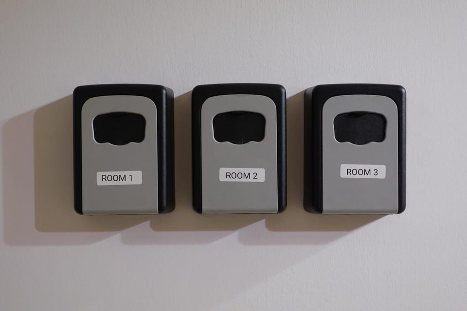 Facade/entrance, Lobby or reception, safe