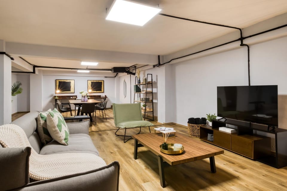 Communal lounge/ TV room, Seating area