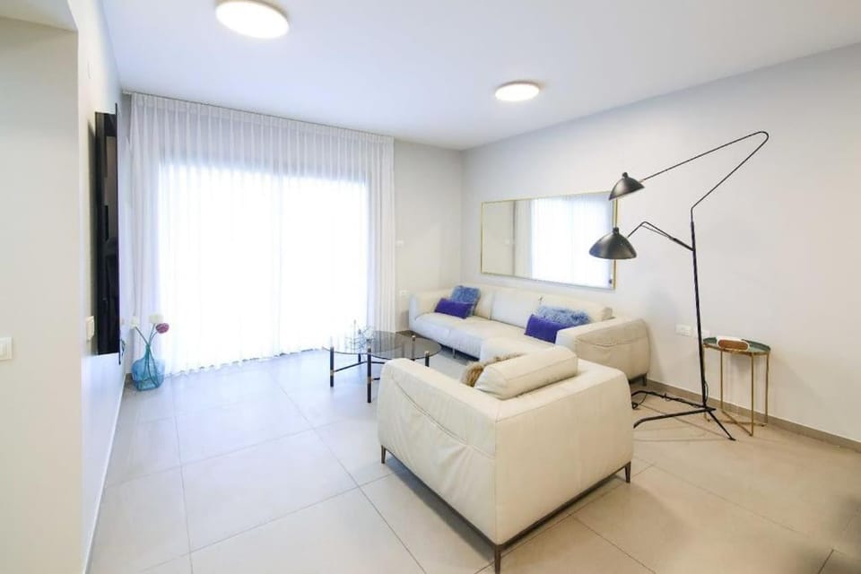 Lovely 2 bedroom apt. Haneviim boutique Apartment in Jerusalem