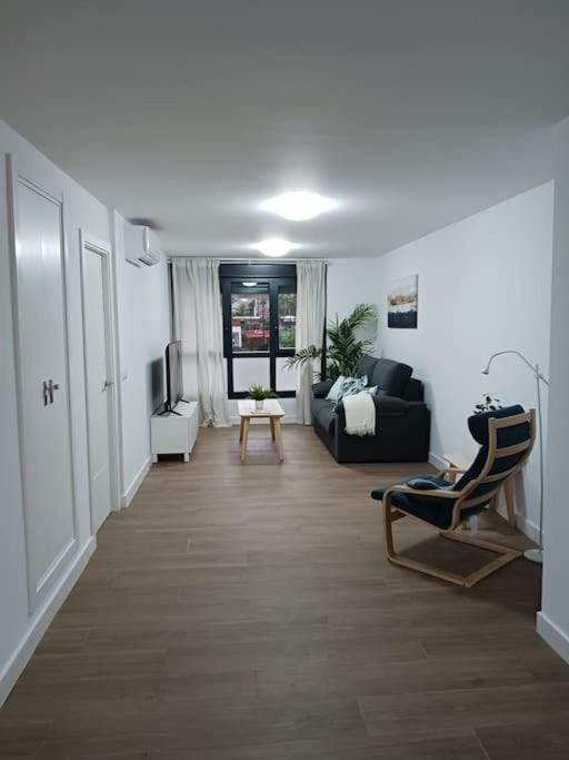 Apartamento Central D Apartment in Algeciras