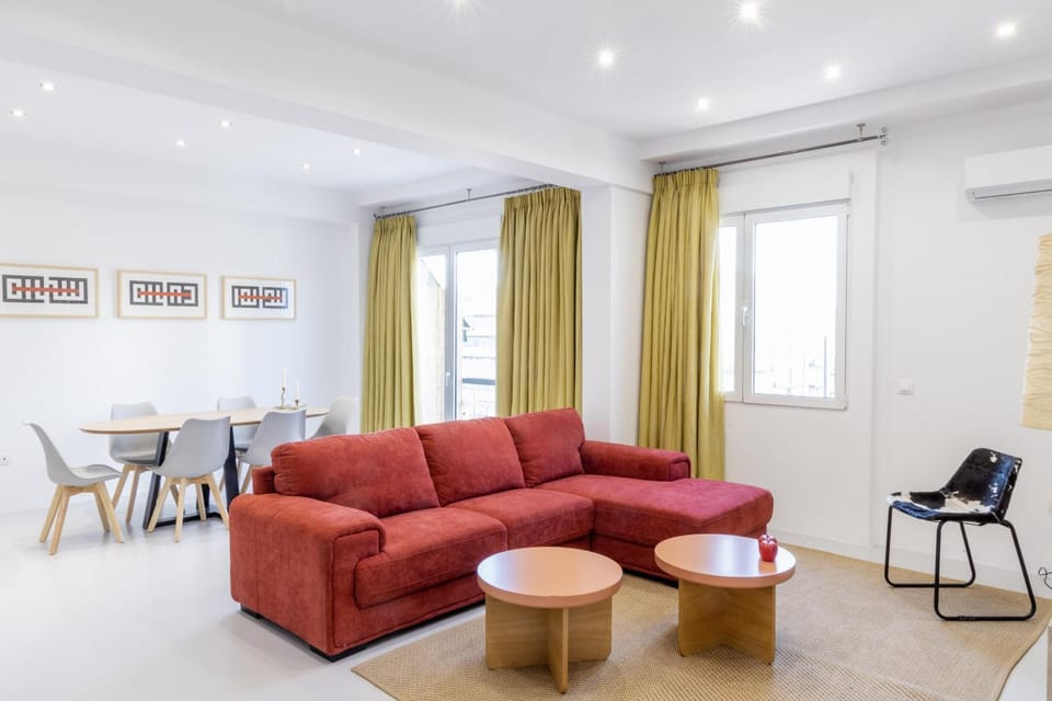 Communal lounge/ TV room, Living room