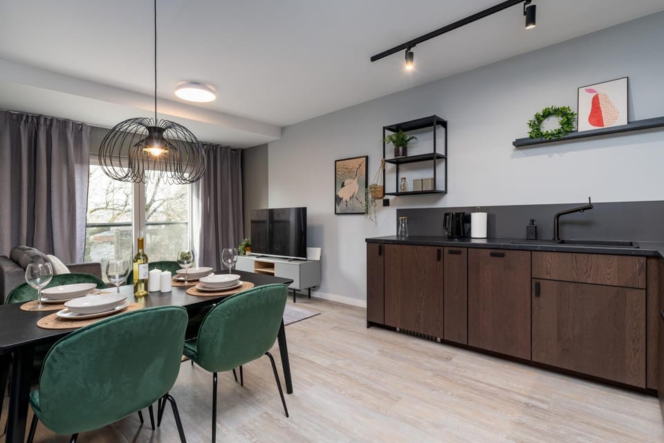 TV and multimedia, Dining area