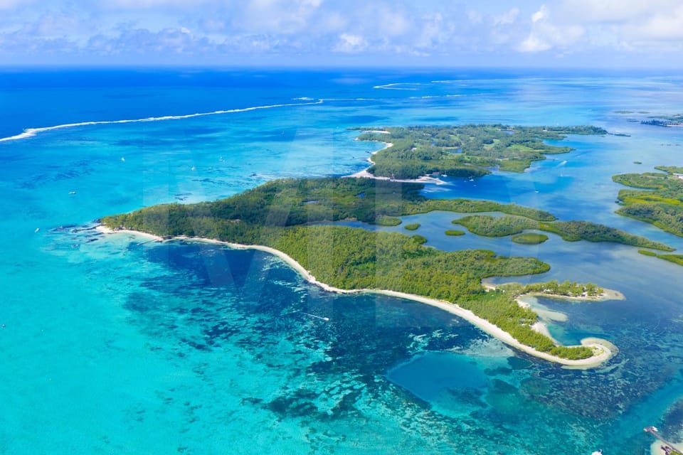 Nearby landmark, Bird's eye view