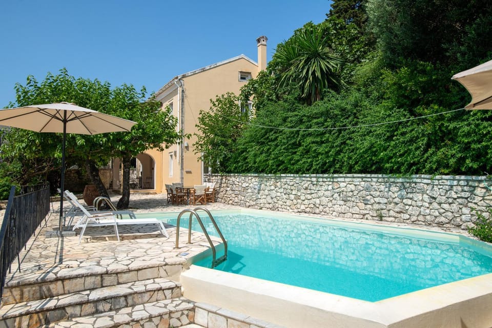 Day, Garden, Pool view, Swimming pool, sunbed