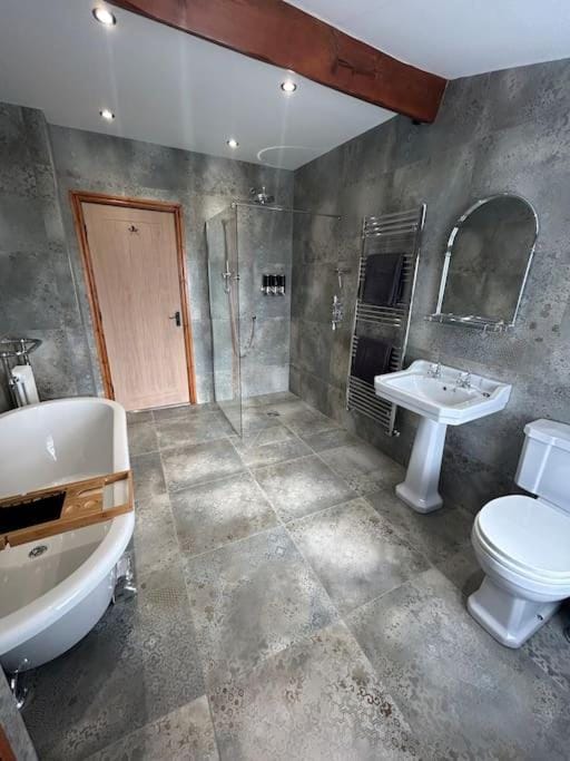 Rosy Bay Cottage House in Scarborough