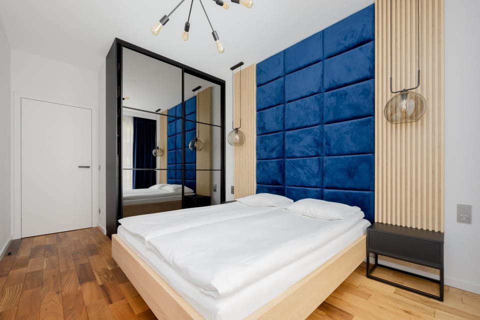 Bed, Bedroom, wardrobe