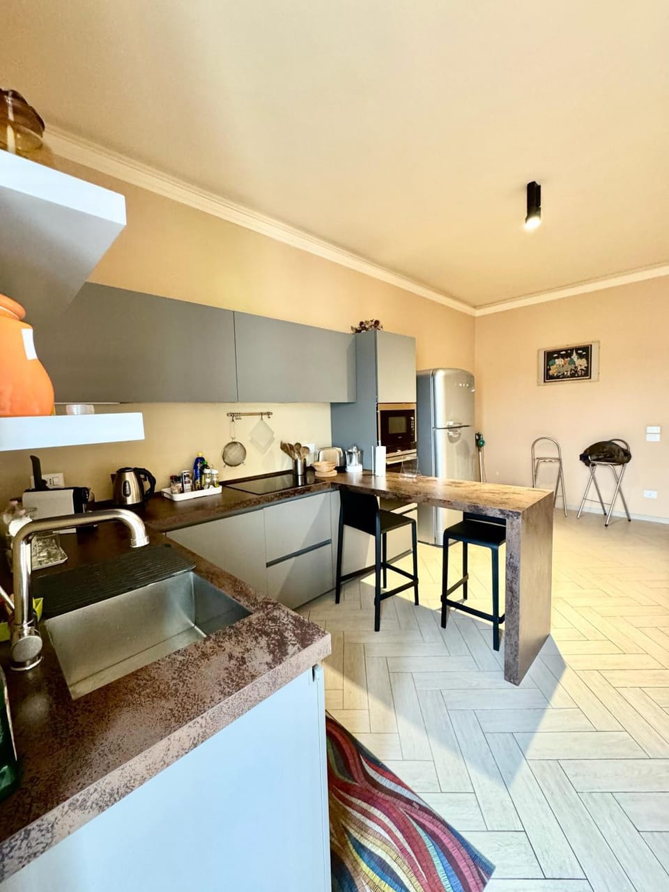 Kitchen or kitchenette
