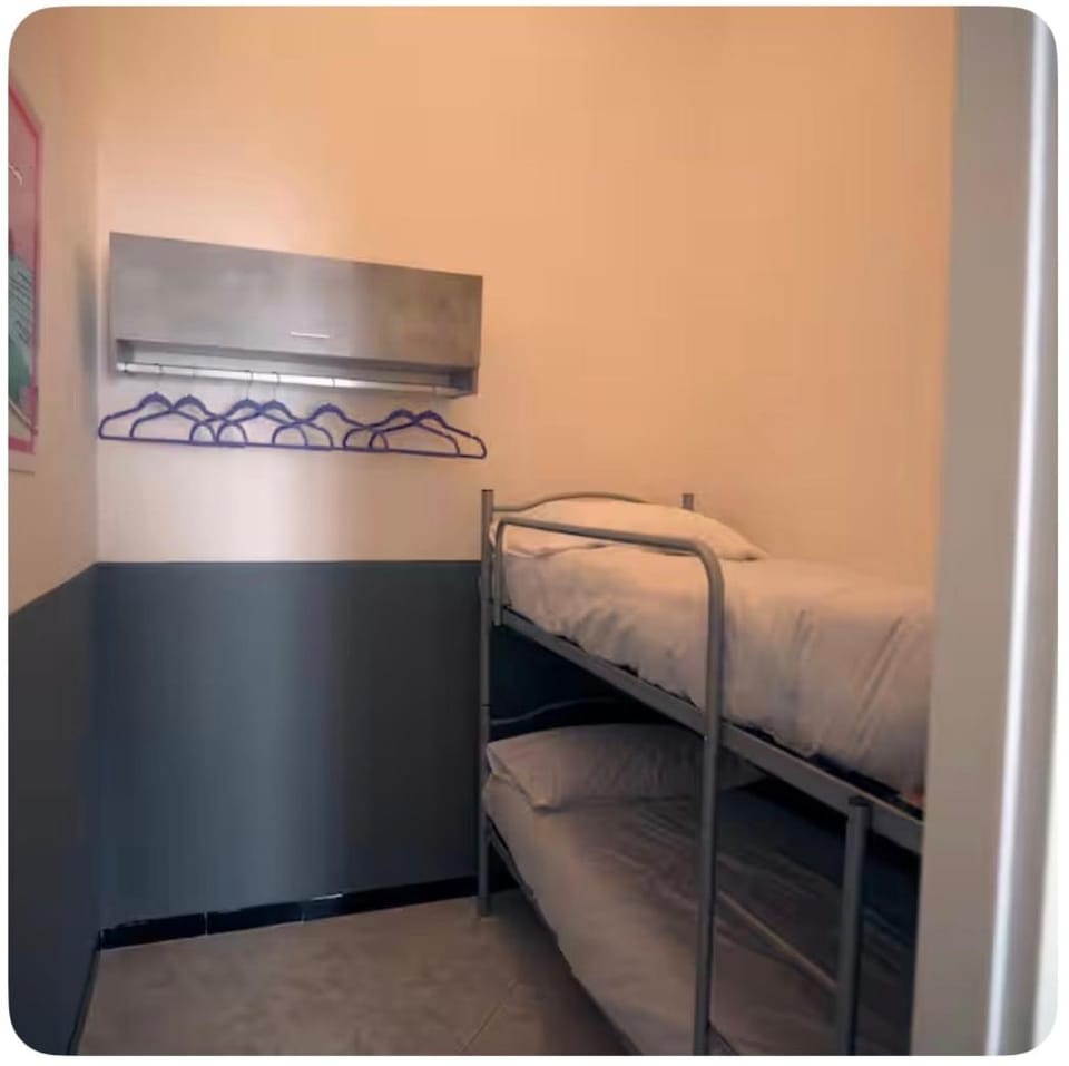 bunk bed