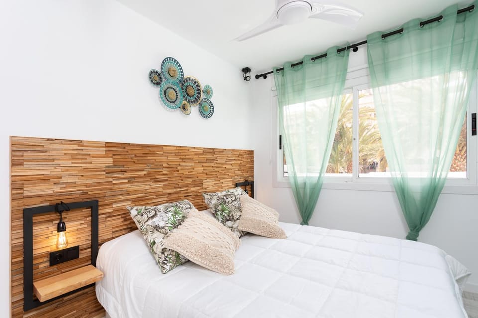 Home2Book Modern Las Américas Pool&Terrace Apartment in Playa de las Americas