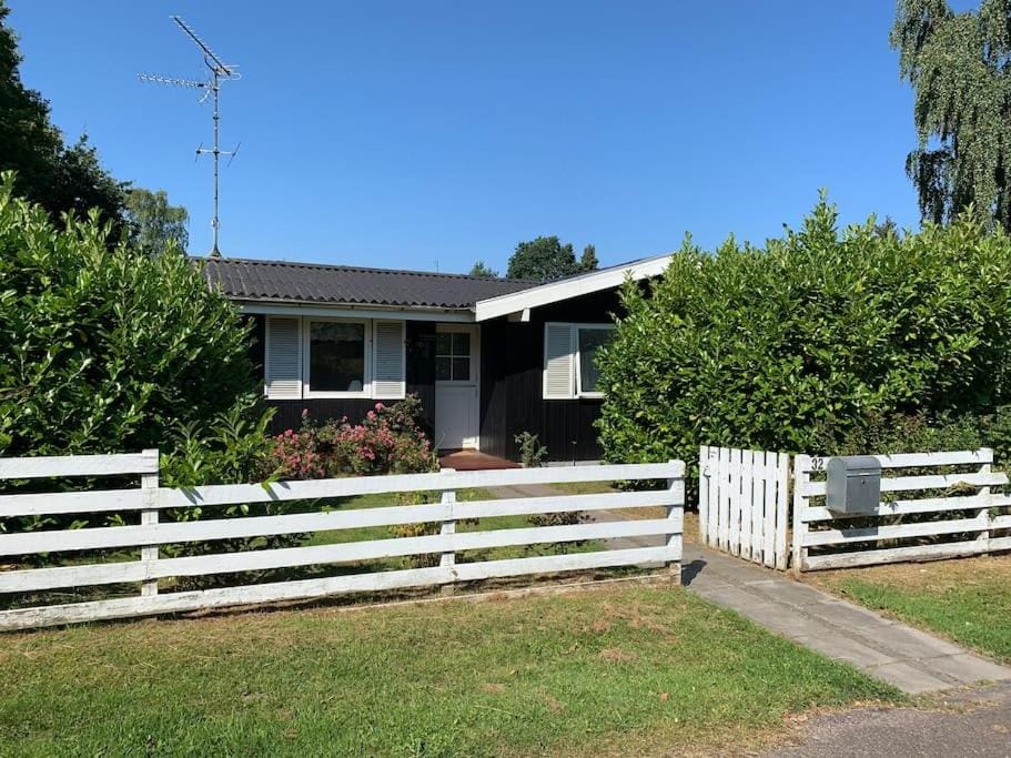 En perle af et sommerhus tæt på både strand og by House in Zealand