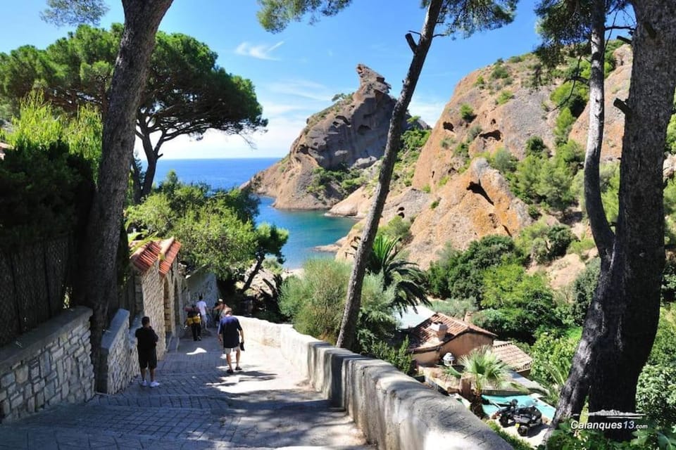 Ciotat colada beau duplex atypique à 50 m du port Classé 3 étoiles Apartment in La Ciotat