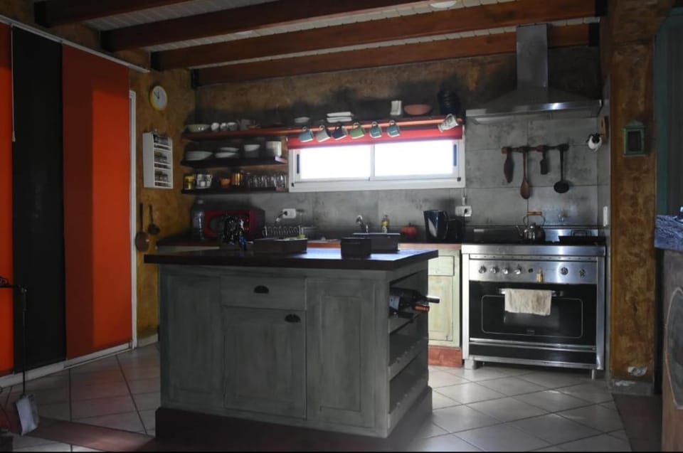 Las margaritas House in San Juan Province, Argentina