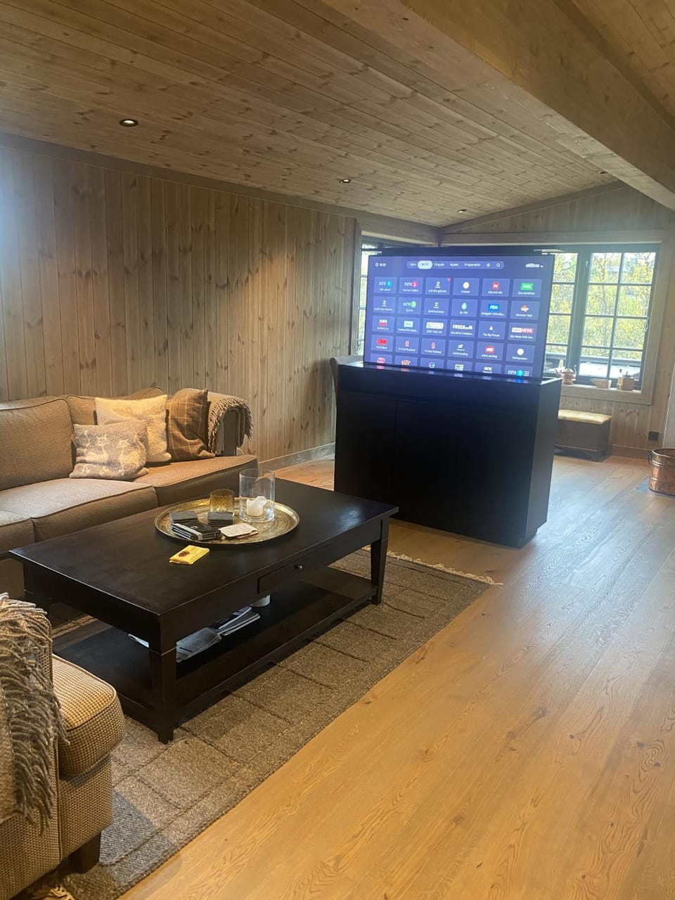 TV and multimedia, Living room, Seating area