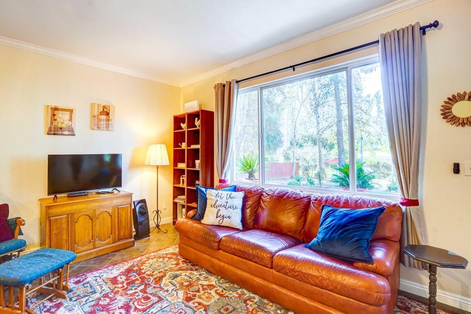 Fallbrook Vacation Rental 3 Mi to Wineries! House in Fallbrook