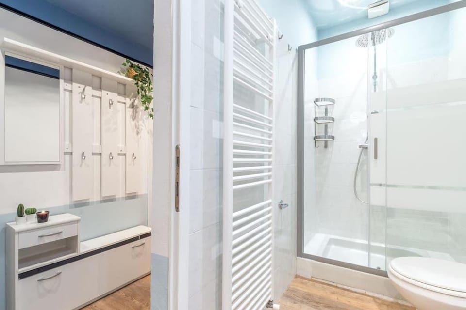 Shower, Bathroom