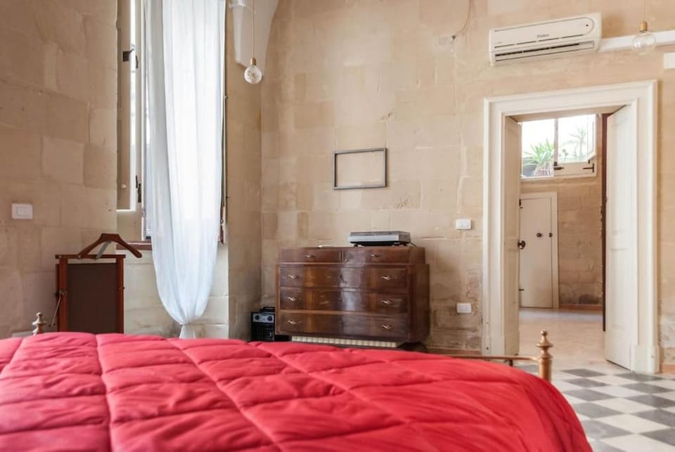 Casa Vacanze Donna Adelaide - Lecce Centro Storico Apartment in Lecce