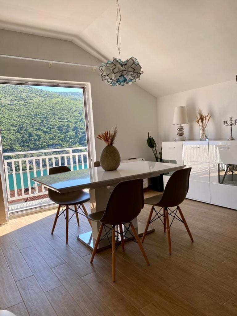 Penthouse Dubrovnik with amazing view Apartment in Dubrovnik-Neretva County