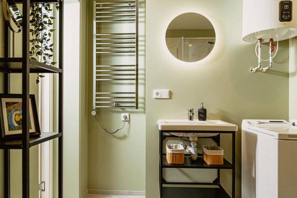 Bathroom, hair dryier, heating, washing machine