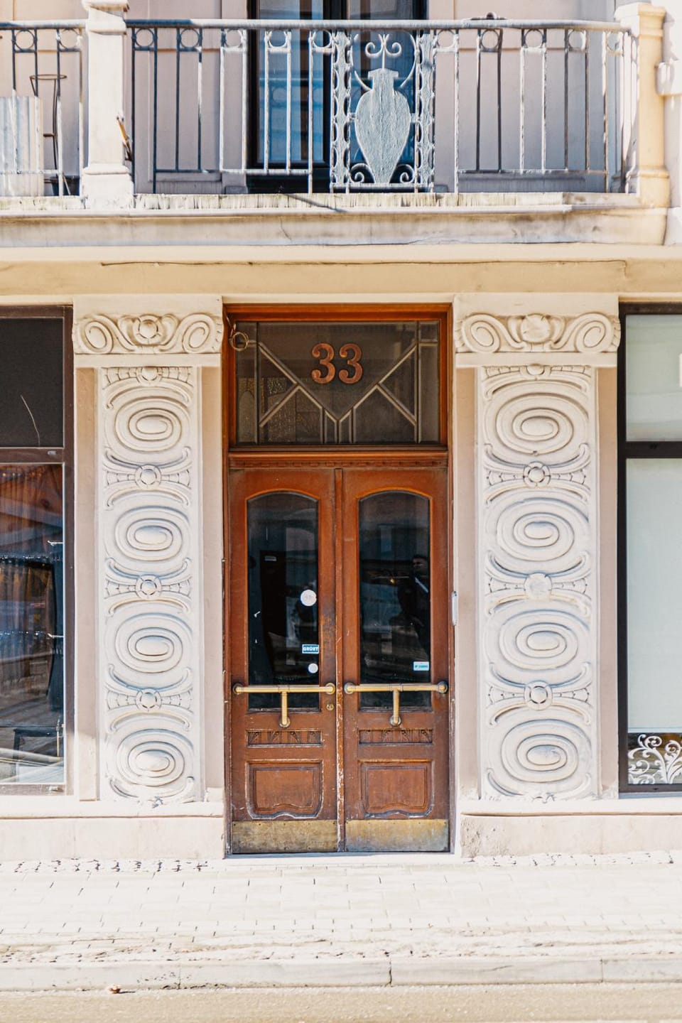 Facade/entrance