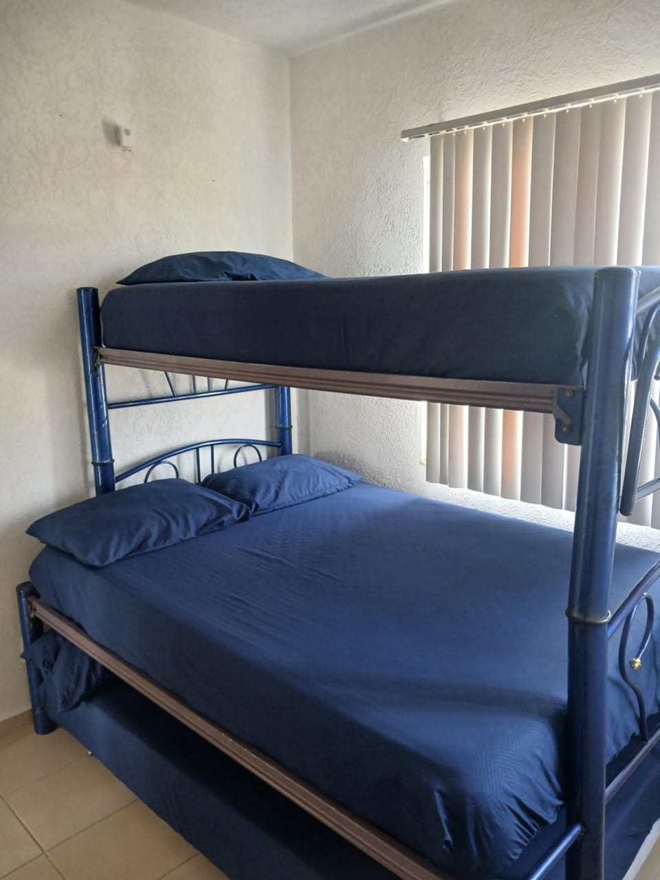 Bed, Bedroom, bunk bed
