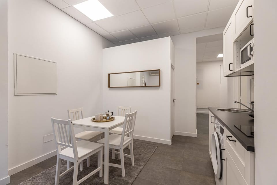 Waou Essence I Los Austrias - Corta Duración Apartment in Centro