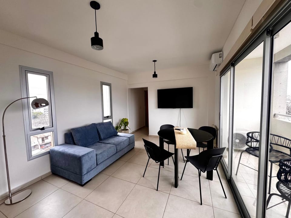 TV and multimedia, Balcony/Terrace, Seating area, Dining area