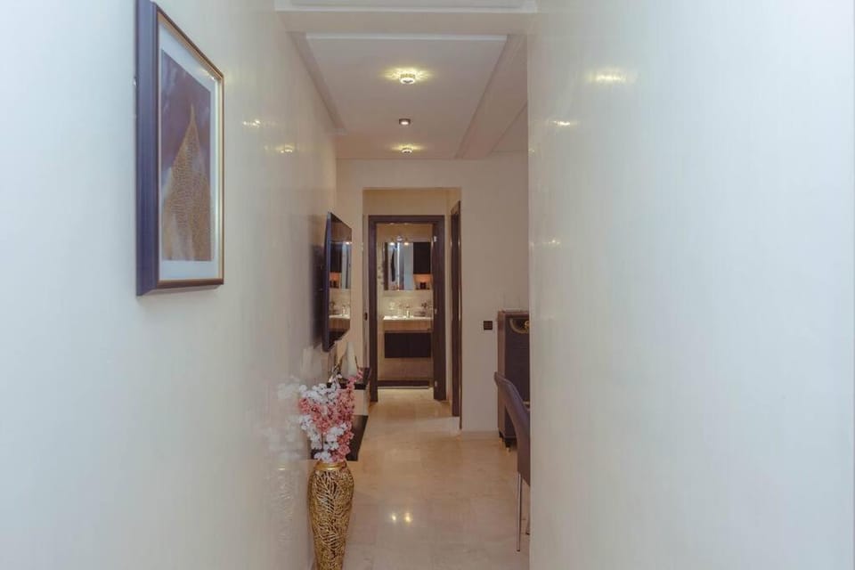 Cozy 2-bedroom apartment in Gueliz, Marrakech Apartment in Marrakesh