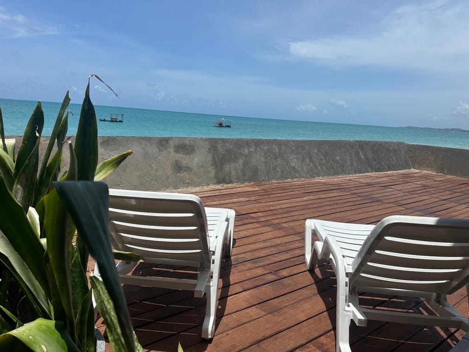 Casa a Beira mar, em frente ao Caminho de Moisés House in State of Alagoas, Brazil