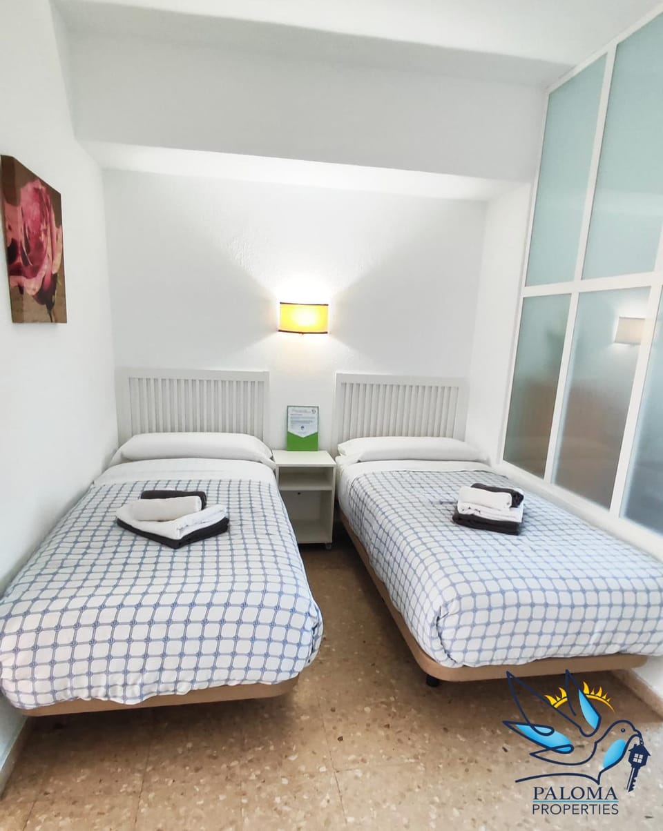 Aloha Playa Apartment with ocean views and pools Apartment in Benalmadena