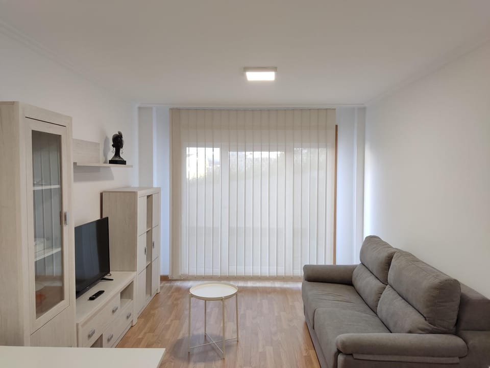 Communal lounge/ TV room, TV and multimedia