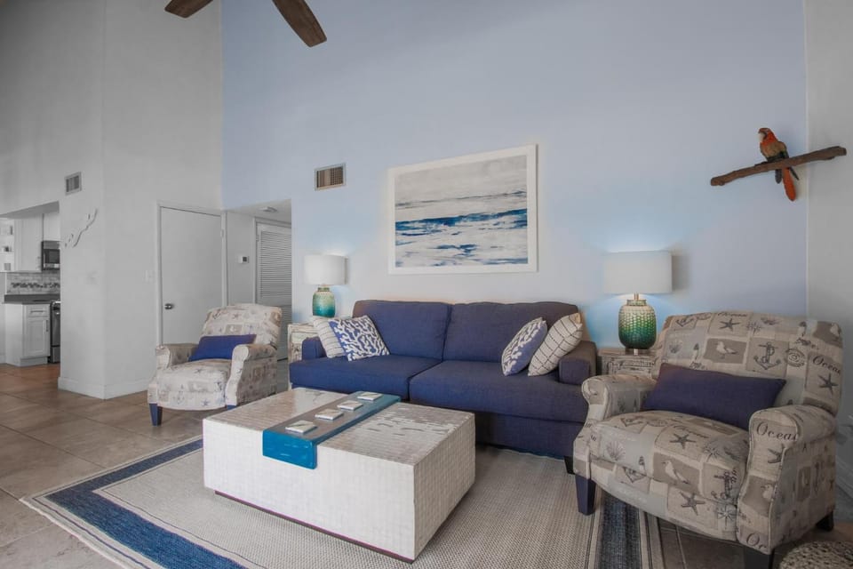 Seascape Villa - 16C House in Miramar Beach