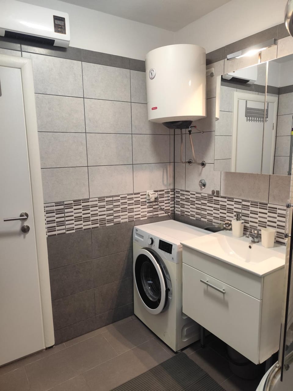 Apartman Maja Apartment in Lika-Senj County