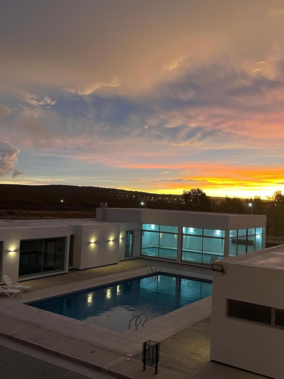 Departamento Nuevo- Piscina Techada- Climatizada - Confort y Calidad a metros del mar Apartment in Puerto Madryn