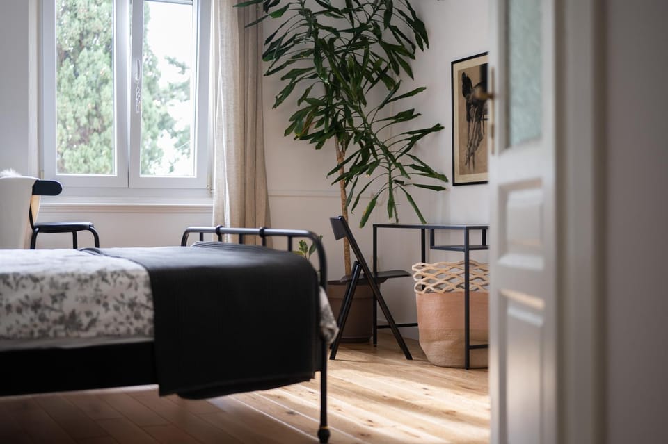 Living room, Bedroom