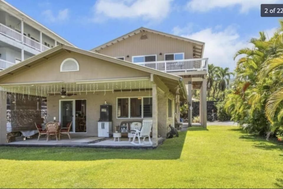 Beautiful ocean house, walk to MAGIC SAND BEACH House in Big Island