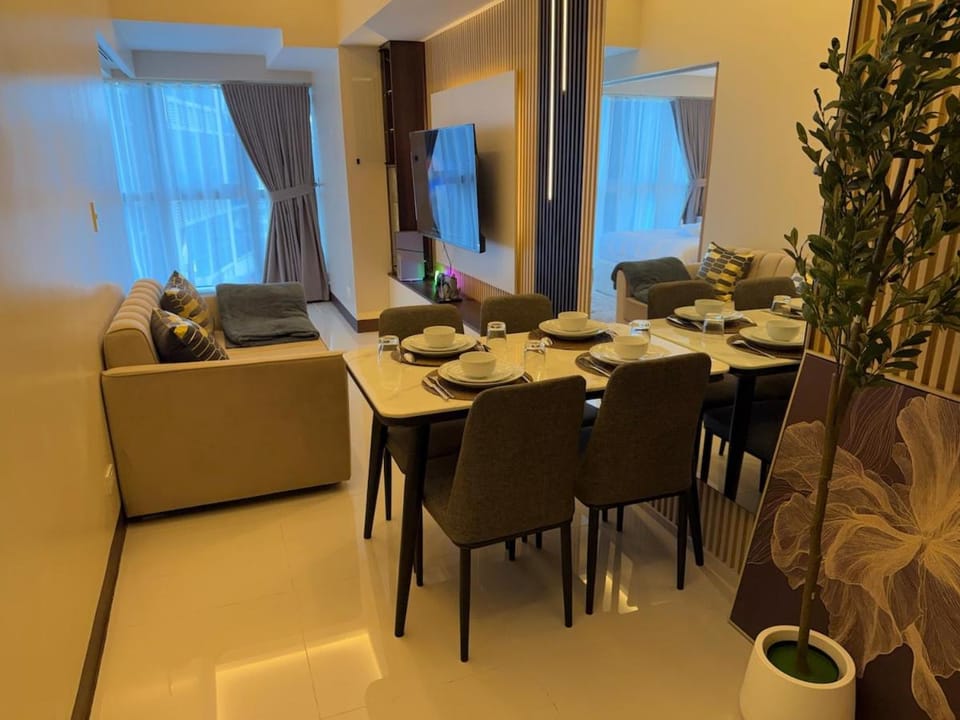 BRAND NEW unit at BGC, Best View, PS5 30th Anniv Pro Apartment hotel in Quezon City