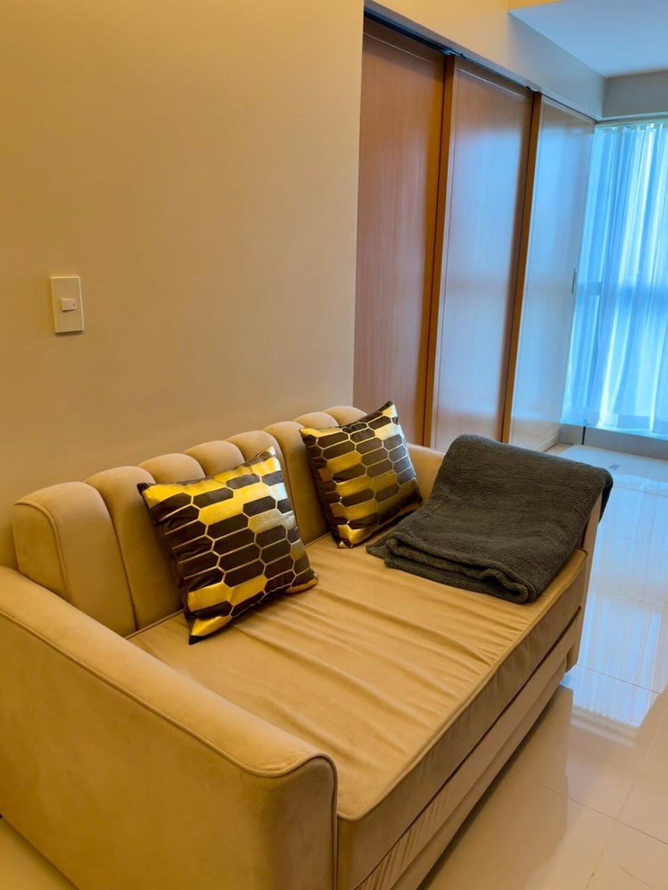 BRAND NEW unit at BGC, Best View, PS5 30th Anniv Pro Apartment hotel in Quezon City