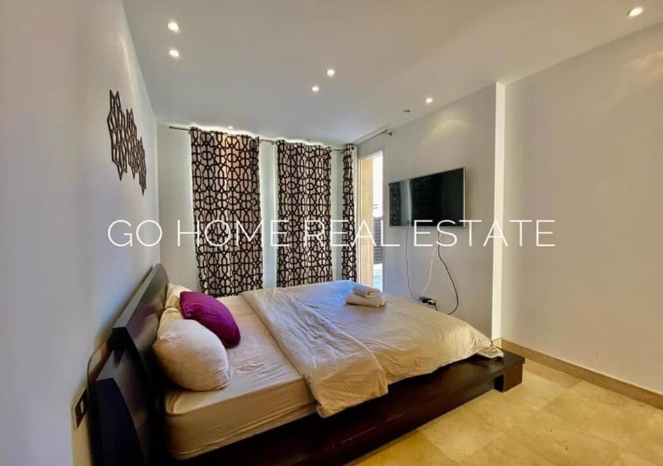 Bed, TV and multimedia, Photo of the whole room, Evening entertainment, Bedroom