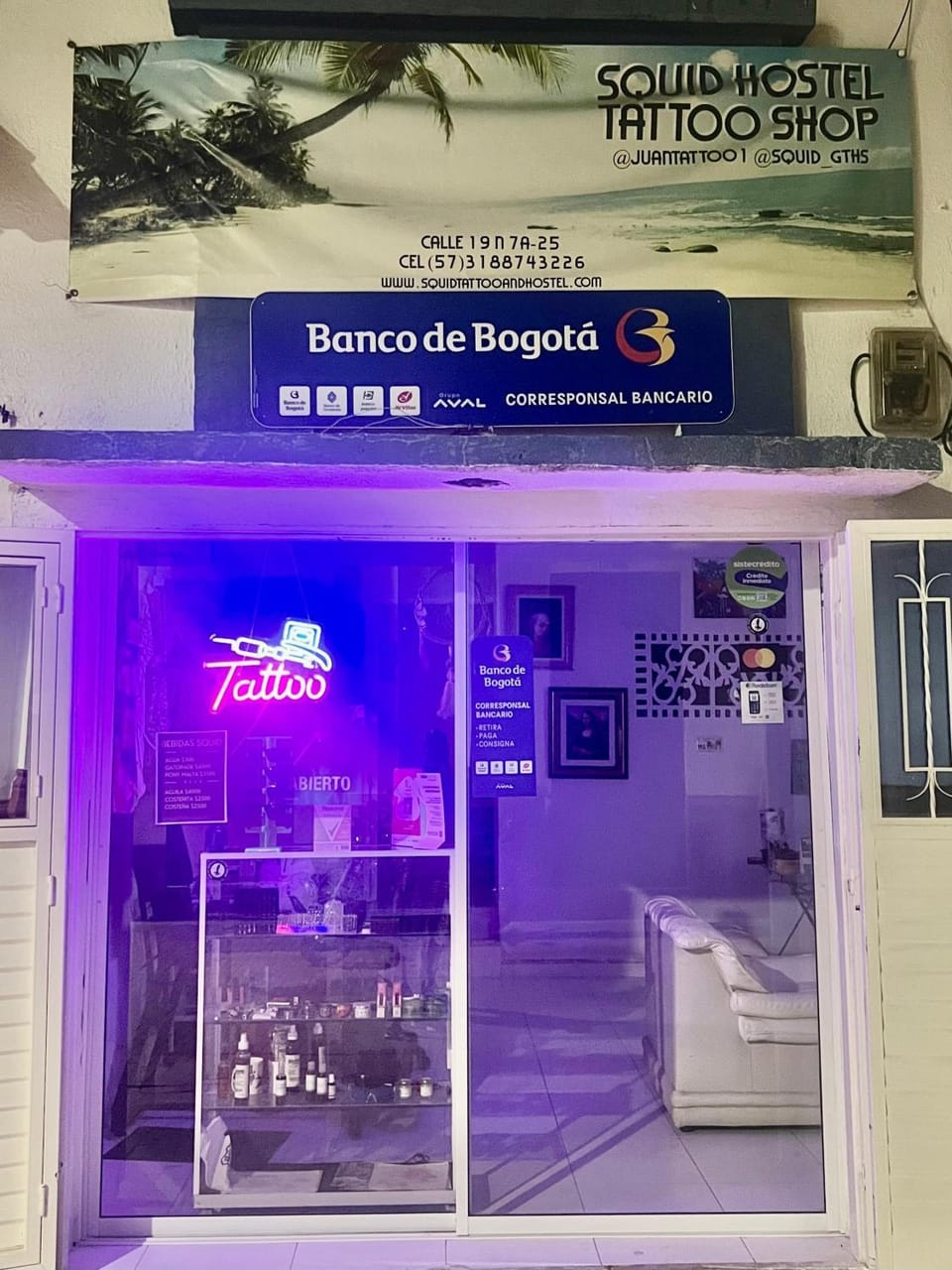 Facade/entrance