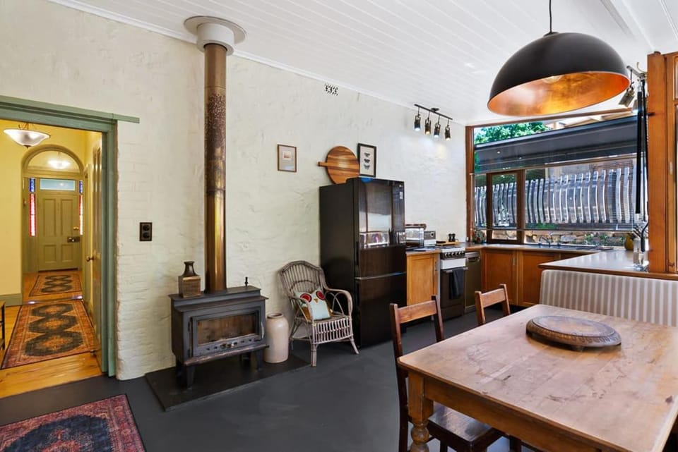 The True Heart of Uraidla Villa House in Adelaide