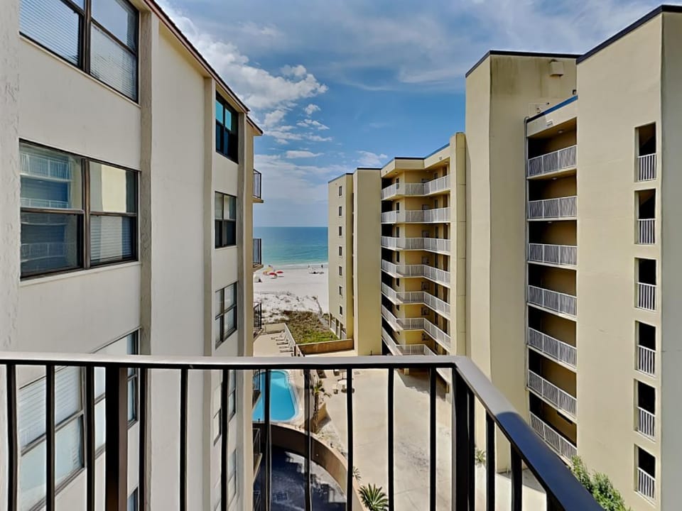 Balcony/Terrace, Beach, Sea view, Swimming pool