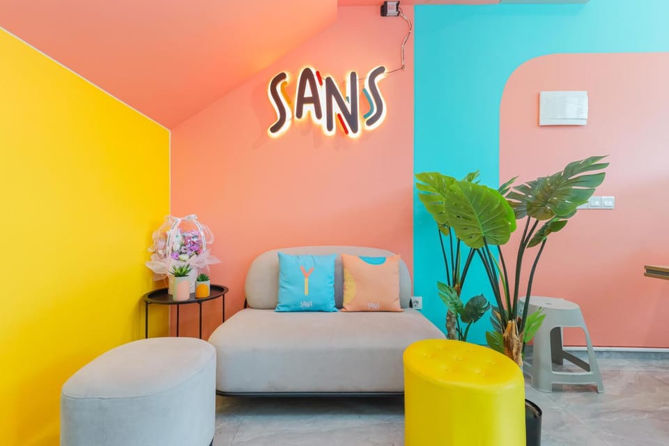 Living room, Seating area