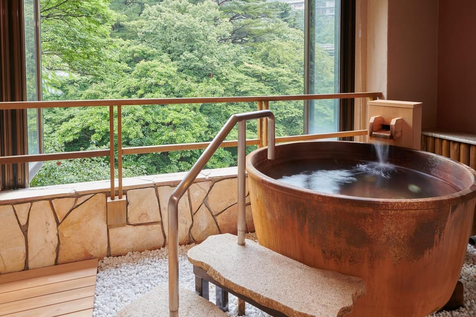 Natural landscape, Hot Tub, Balcony/Terrace
