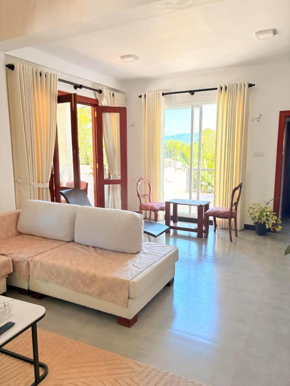 View (from property/room), Balcony/Terrace, Seating area