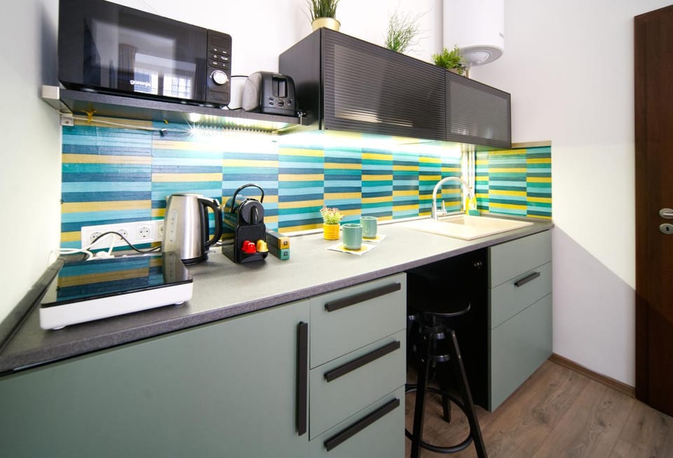 Free Parking Chain Bridge Home 4ppl, 2bdrm, Wifi, Smart TV, AC Apartment in Budapest
