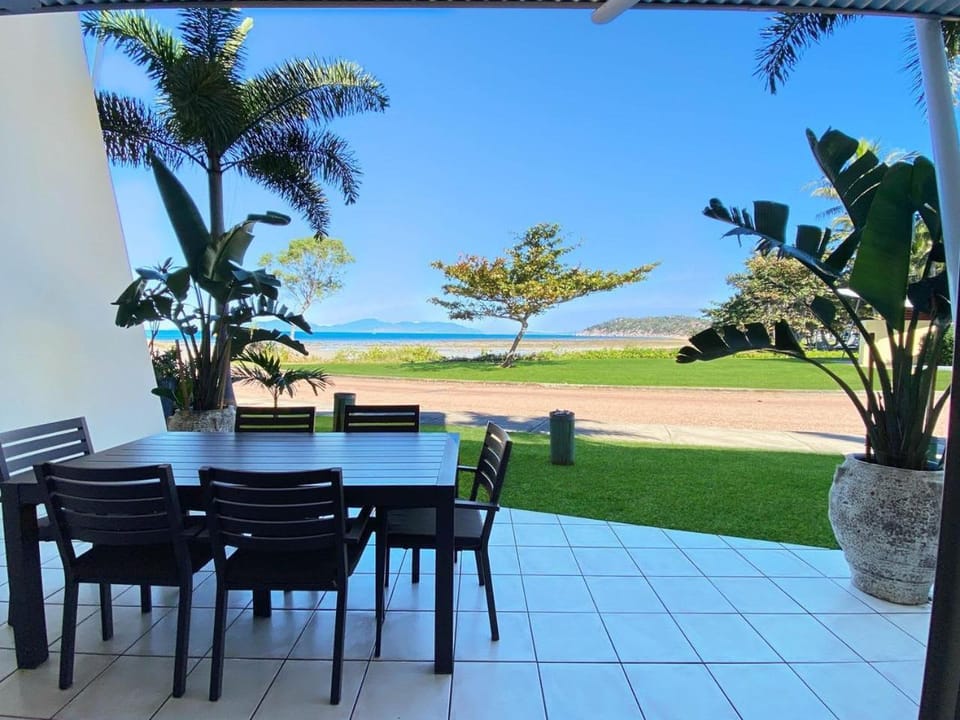 Magnetic Docks Townhouse 5 House in Queensland
