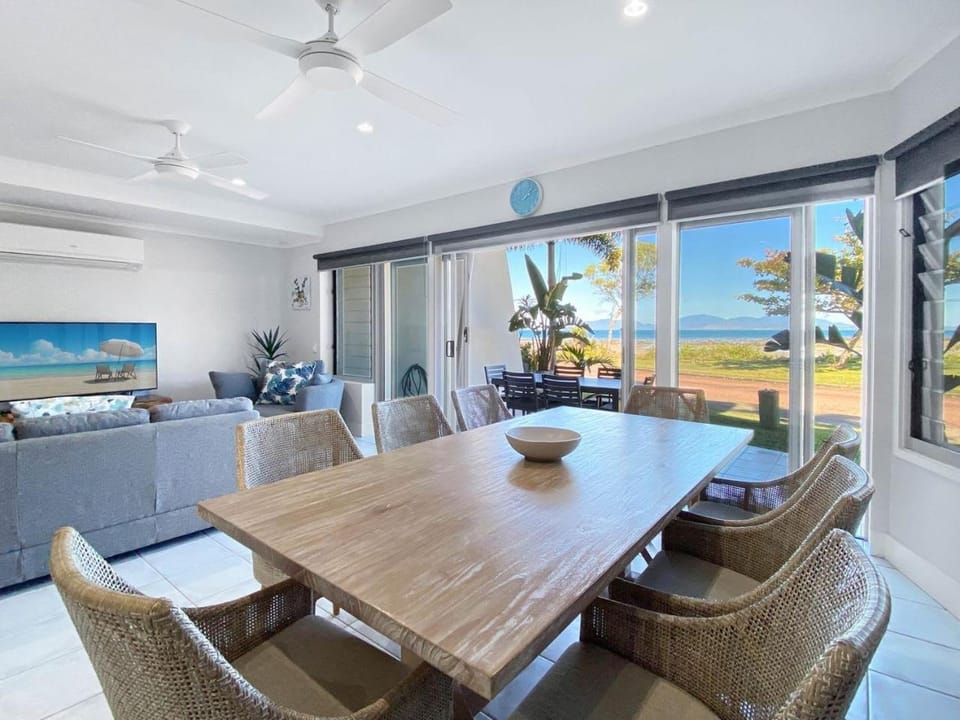 Magnetic Docks Townhouse 5 House in Queensland