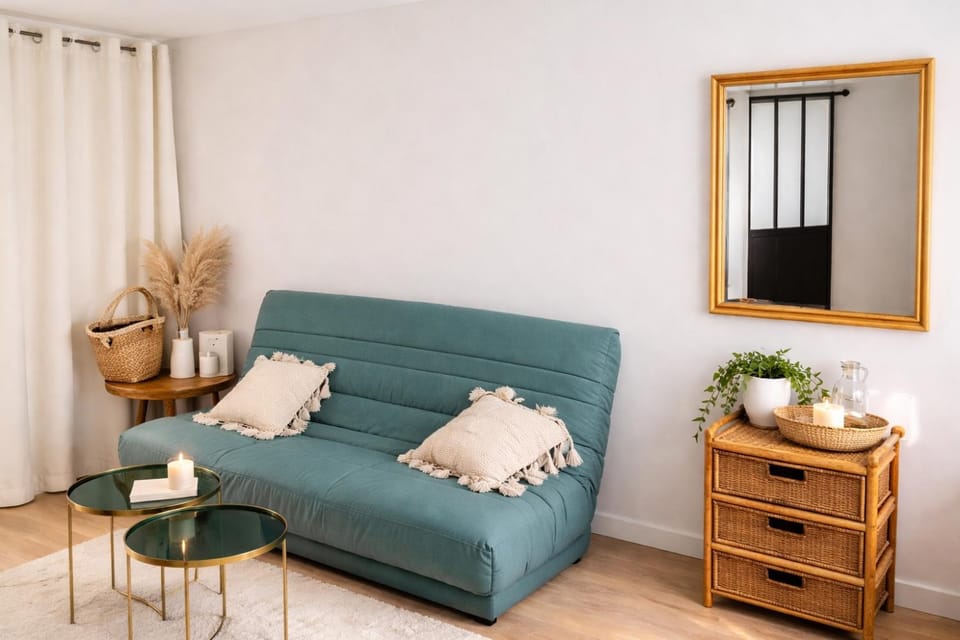 Living room, Seating area