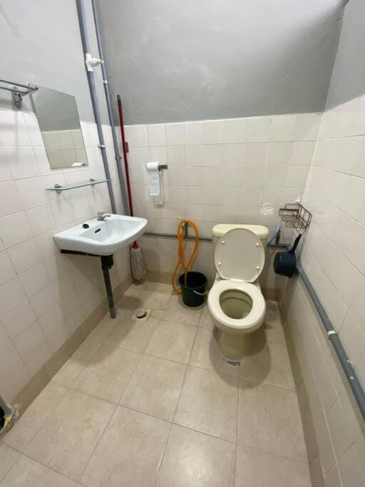 Entire House . 4 beds . EE Summer Guest House House in Negeri Sembilan, Malaysia