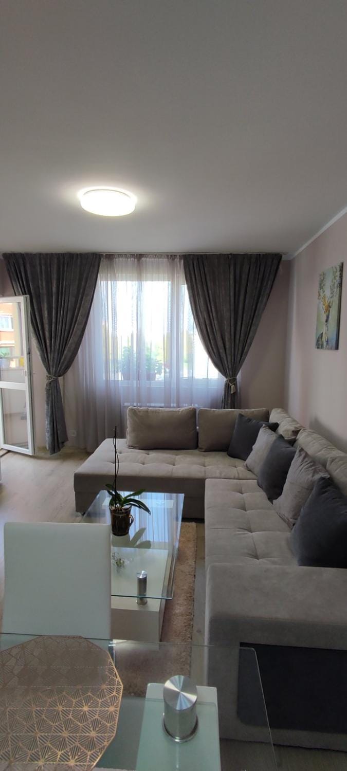 Luxury and stylish apartmen, metro station Obelya Apartment in Sofia
